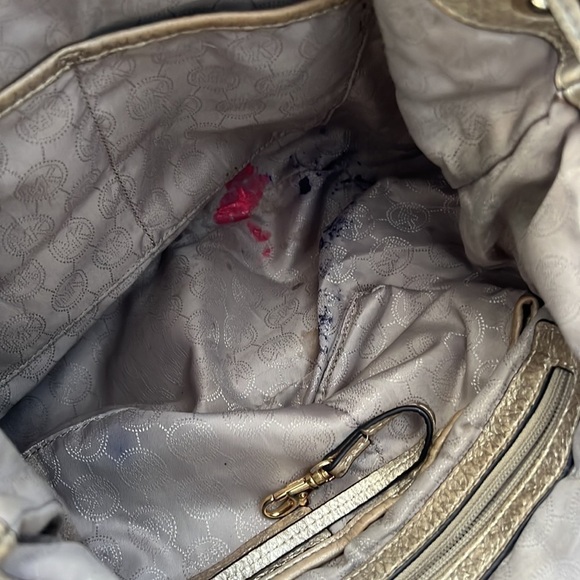 Michael Kors Leather Bucket Shoulder Bag Gold - Picture 11 of 16